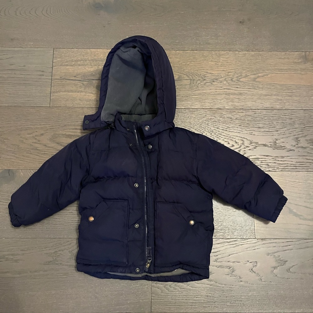 Gap boys down filled coat 2T VGUC retail $138
